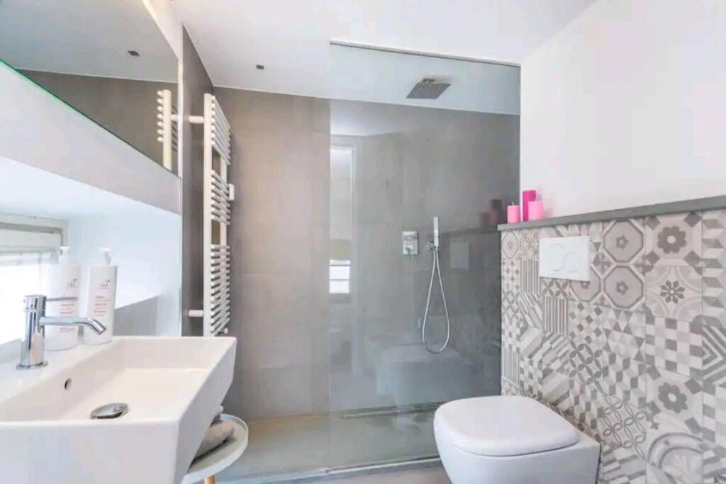 Loft Luxury - Piazza Castello Porta Susa ตูริน ภายนอก รูปภาพ
